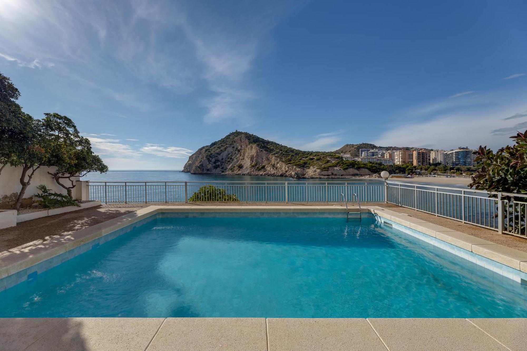 Europa Club Apartment, La Cala De Finestrat, Benidorm, Next To The Beach, Ground Floor, Air Cond Exteriör bild